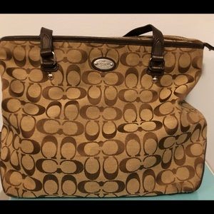 Coach shoulder bag